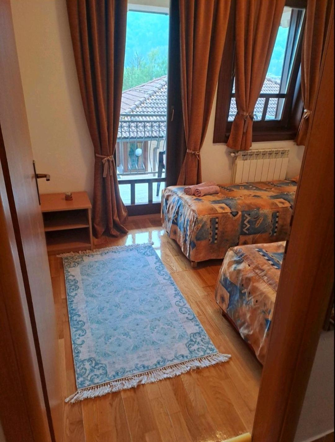Relax Apartman ฟอยนิซา ภายนอก รูปภาพ